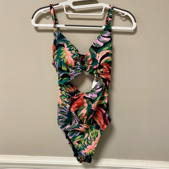 Time & Tru Jungle Print Swimsuit 🩱 Sz S (4-6) NWT One Piece - Picture 2 of 7